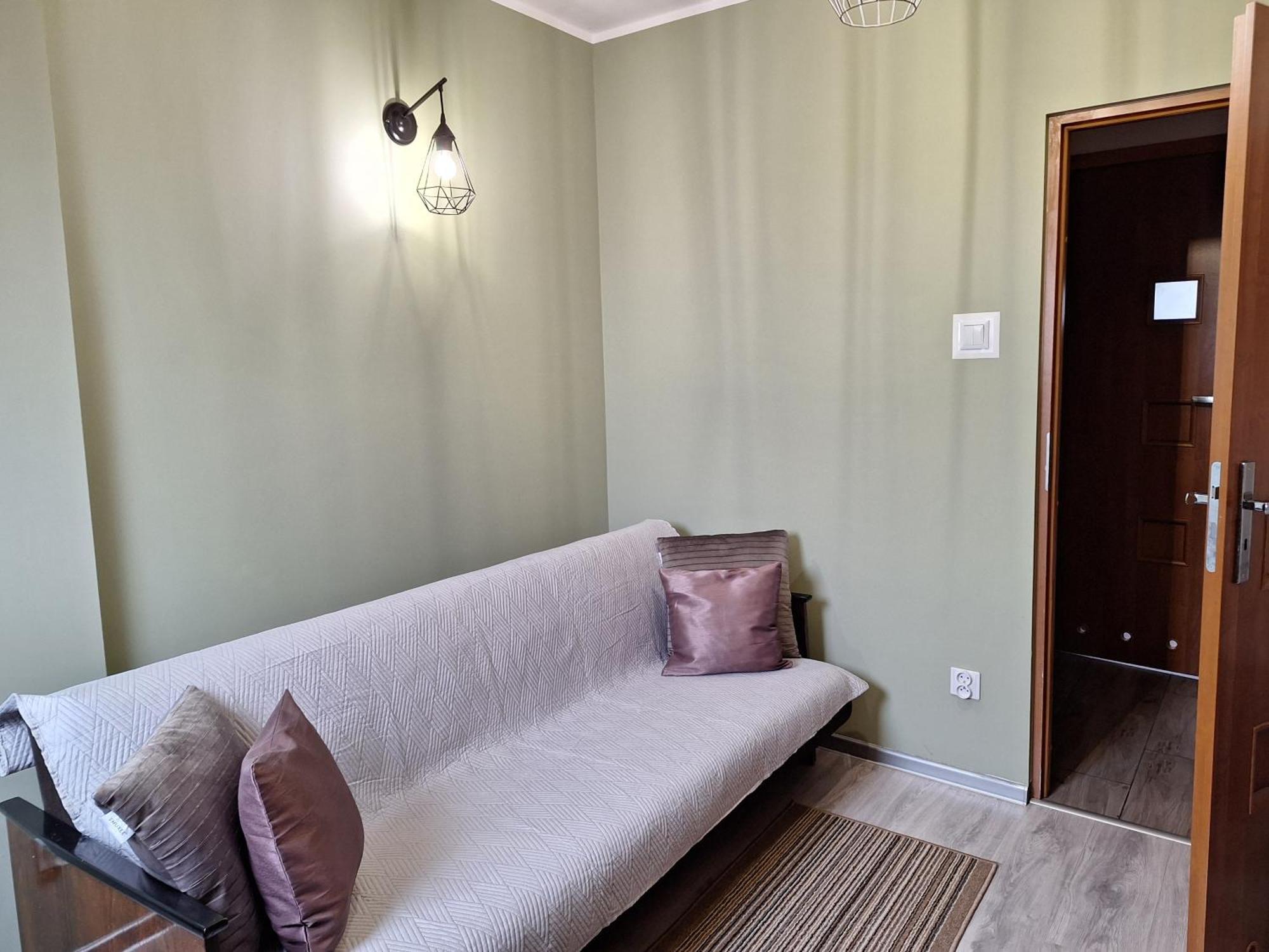 Apartament Pod Chelmcem Валбжих Экстерьер фото